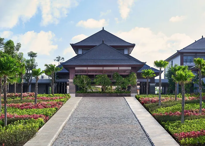 Renaissance Bali 5*